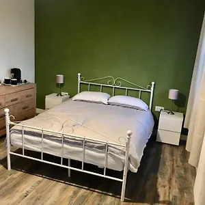27 William Jessop Way Bristol Bs13 0rl Bed & Breakfast