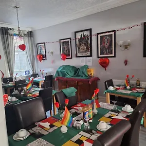 The Garnett Hotel
